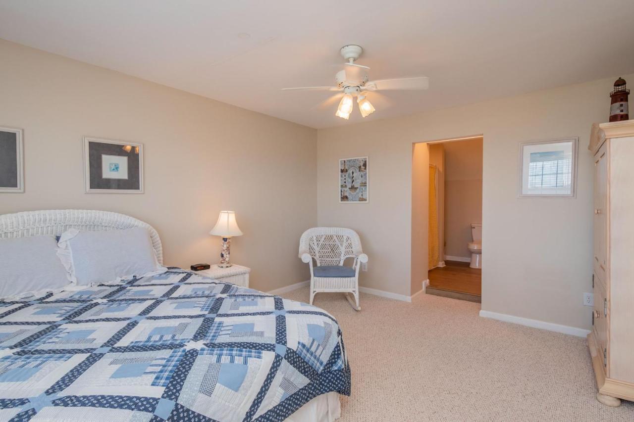 Katie Lou'S Place By Oak Island Accommodations Caswell Beach 외부 사진