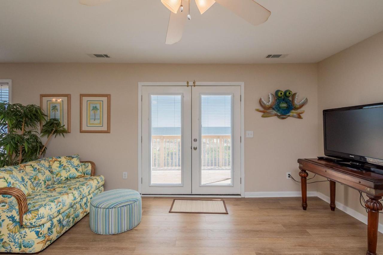 Katie Lou'S Place By Oak Island Accommodations Caswell Beach 외부 사진