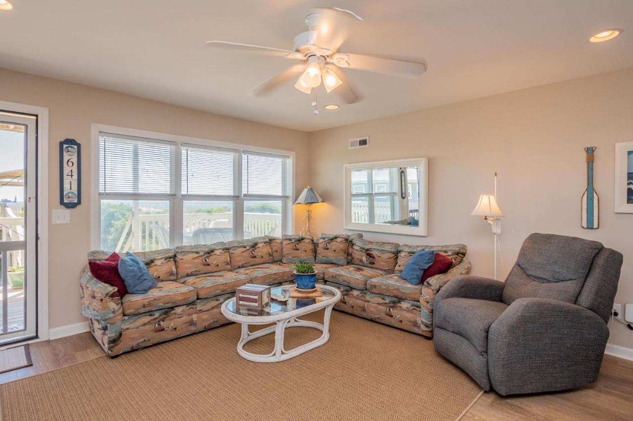 Katie Lou'S Place By Oak Island Accommodations Caswell Beach 외부 사진