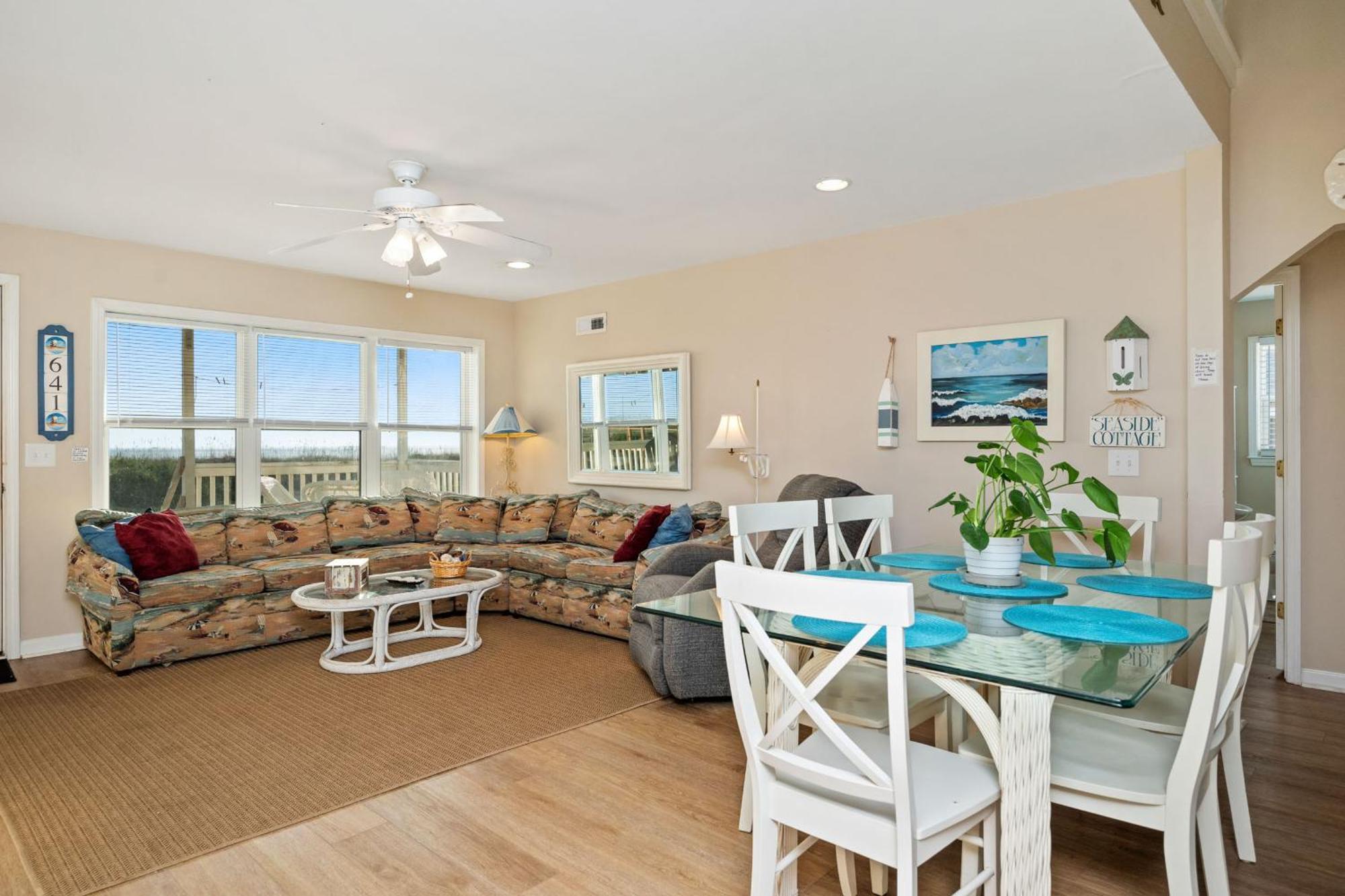 Katie Lou'S Place By Oak Island Accommodations Caswell Beach 외부 사진