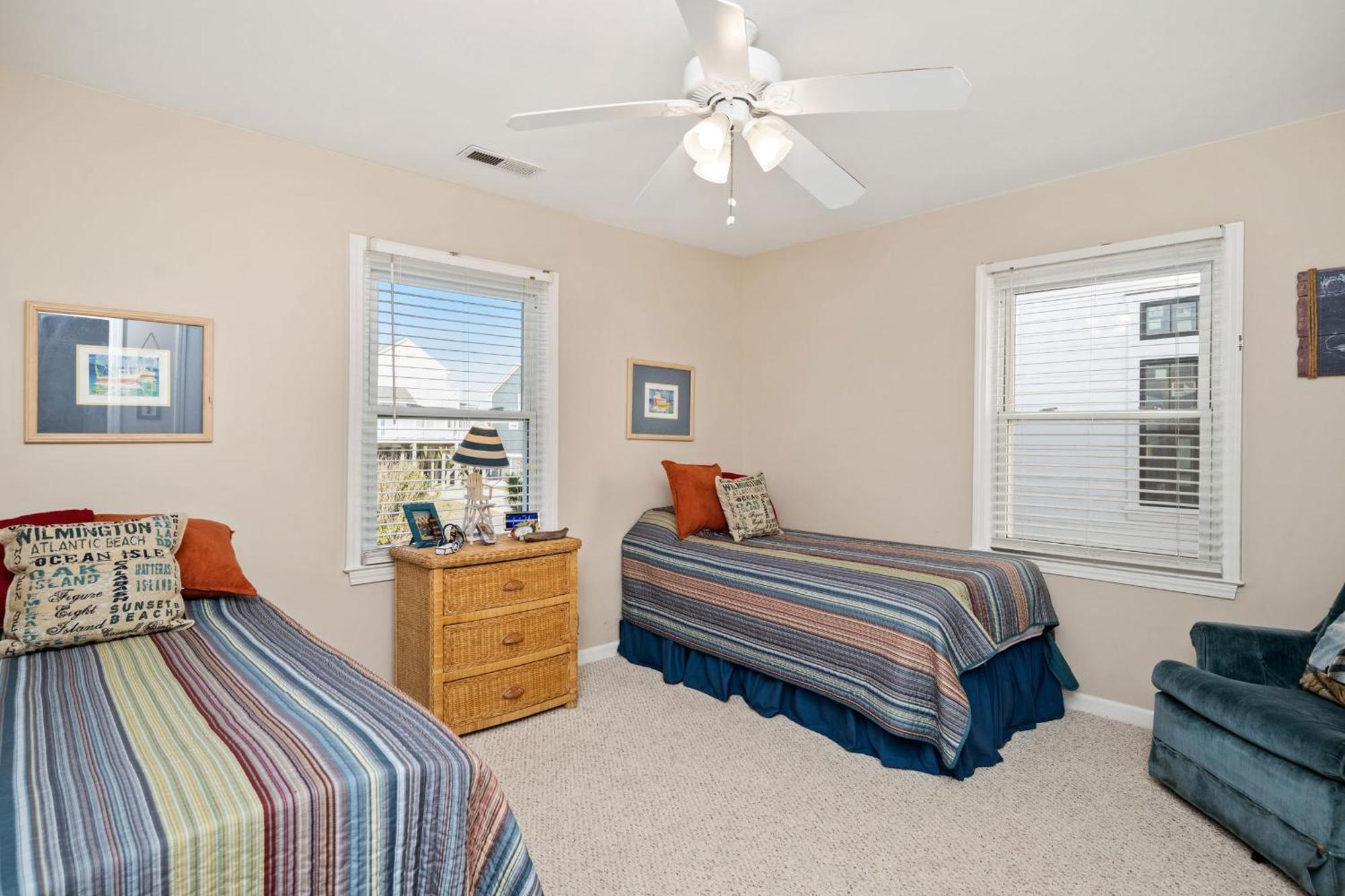 Katie Lou'S Place By Oak Island Accommodations Caswell Beach 외부 사진