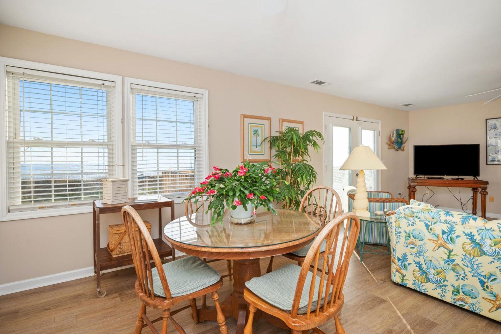 Katie Lou'S Place By Oak Island Accommodations Caswell Beach 외부 사진